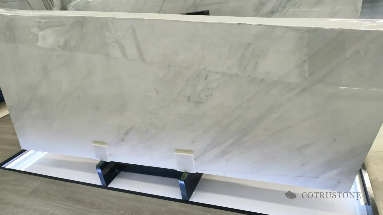Oriental White natural marble whole-slab reference