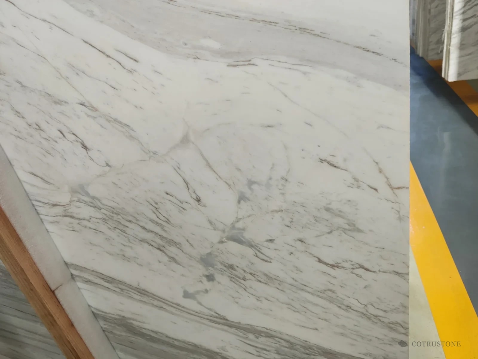 Close view of Volakas marble veining